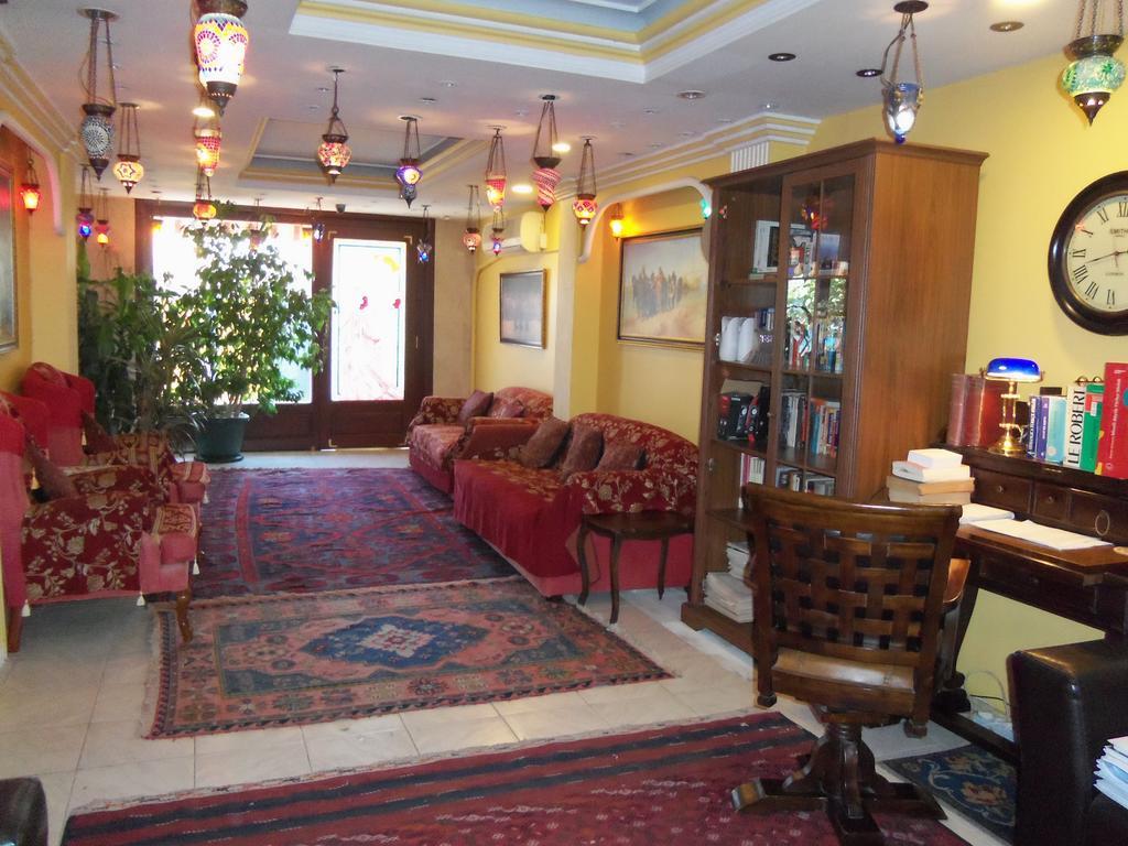 Cosmopolitan Park Hotel Истанбул Екстериор снимка