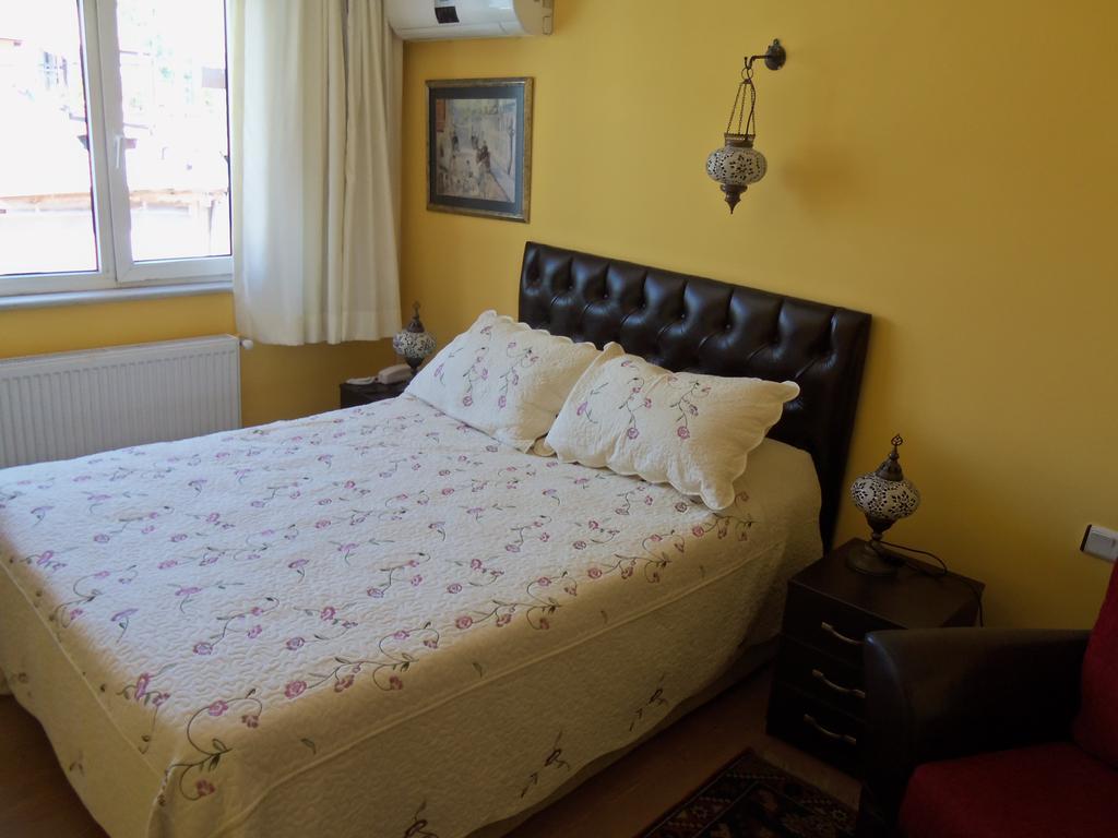Cosmopolitan Park Hotel Истанбул Стая снимка